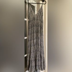 Mahina summer beach maxi dress size small